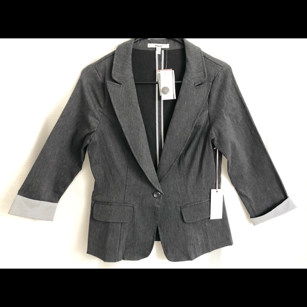 Papaya - Char Gray Blazer - Picture 3 of 5